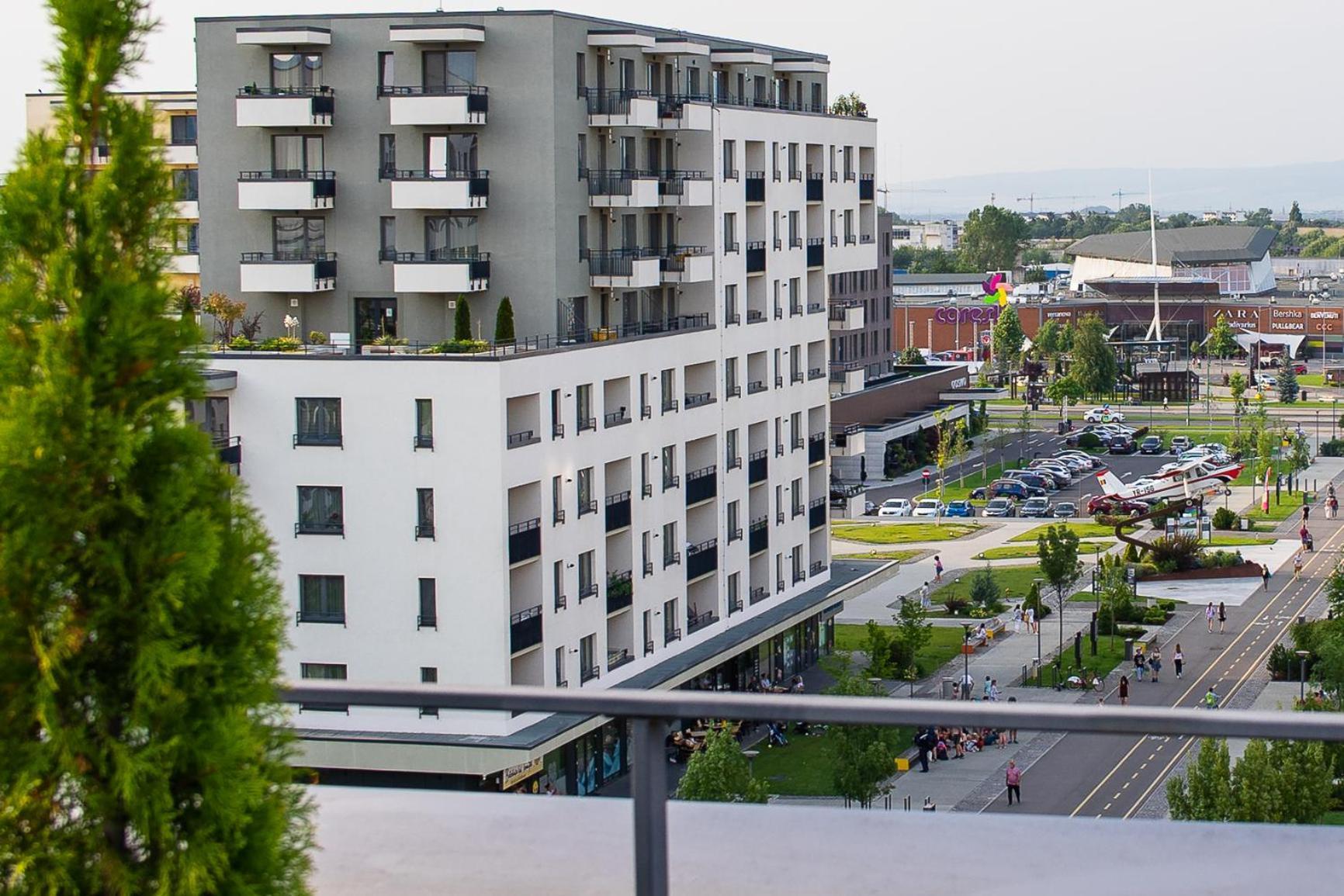 Penthouse Eliza - Coressi Braşov Esterno foto